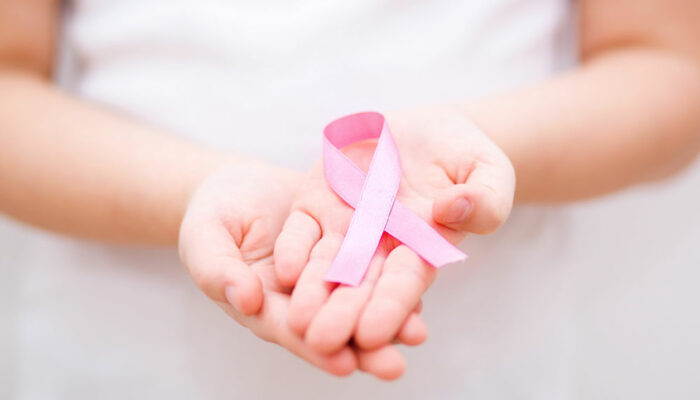 3 helpful tips to manage breast cancer