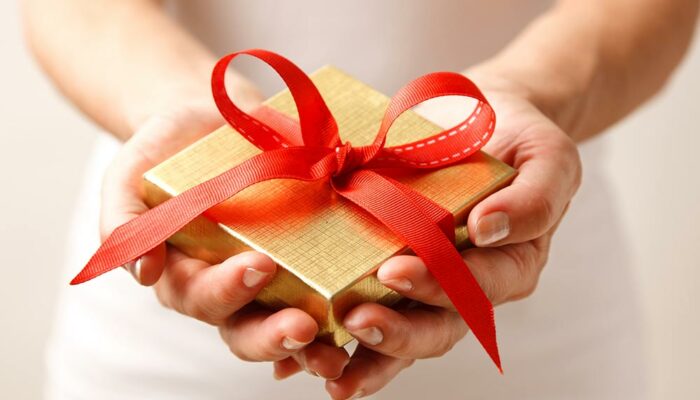 8 most returned Valentine&#8217;s Day gifts